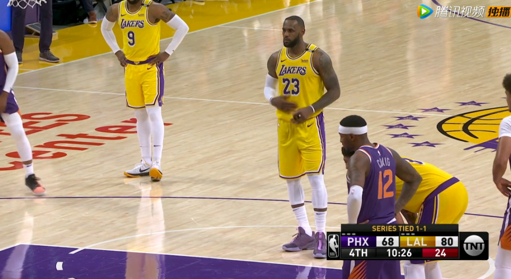  布克连续三分浇灭热火，太阳主场复仇成功